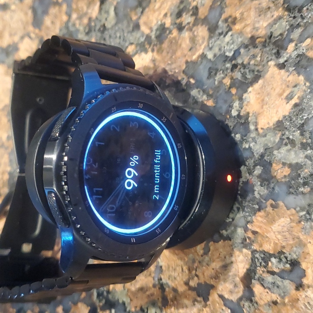Samsung Gear 3 Frontier 46mm Smart Watch, New Battery & Charger & X-tra Bands - Picture 15 of 16
